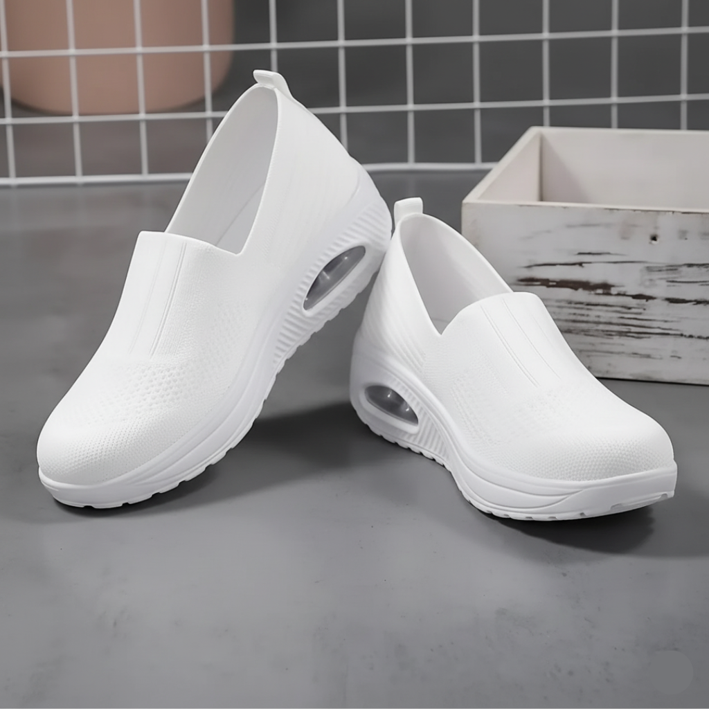 Sneaker – Atmungsaktives Material, Rutschfeste Sohle, Erhältlich in 7 Farben, EU-Größen 35-42 0